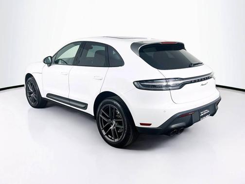 2024 Porsche Macan 