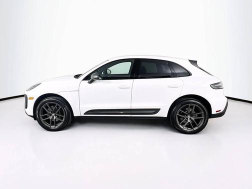 2024 Porsche Macan 