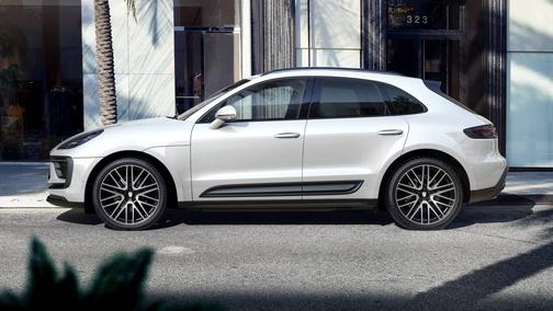 2022 Porsche Macan 