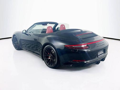 2018 Porsche 911 