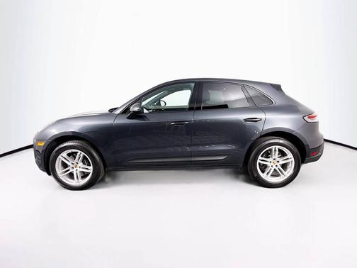 Volcano Grey Metallic 2025 Porsche Macan