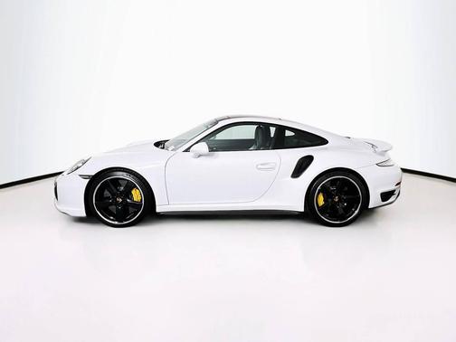 Carrara White Metallic 2015 Porsche 911