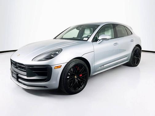 2022 Porsche Macan 
