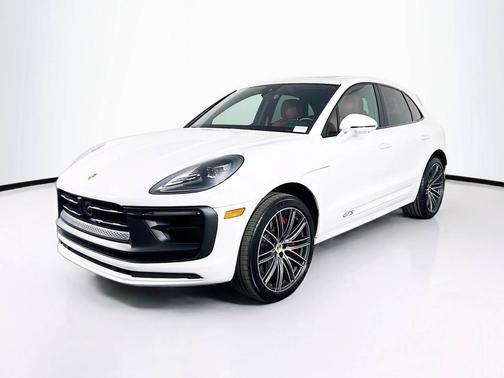 2023 Porsche Macan 