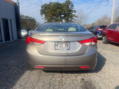 2012 Hyundai ELANTRA GLS