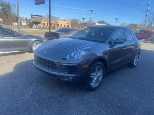 2016 Porsche Macan S