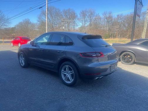 2016 Porsche Macan S