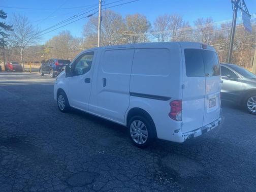 2017 Nissan NV200 SV