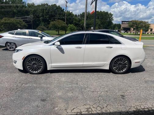 2015 Lincoln MKZ Base