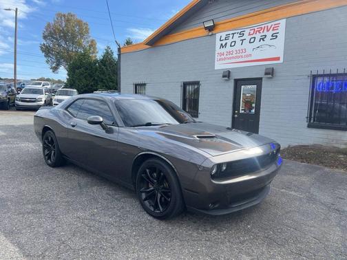 2017 Dodge Challenger R/T