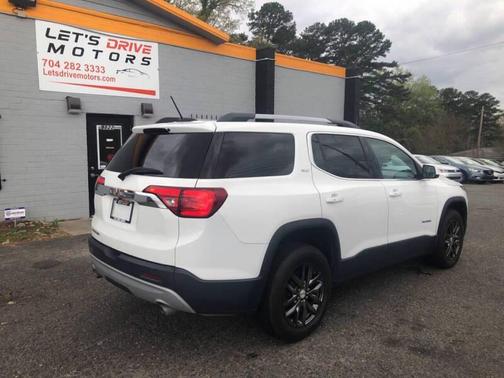 2017 GMC Acadia SLT-1