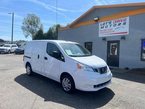 2017 Nissan NV200 SV