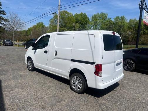 2017 Nissan NV200 SV