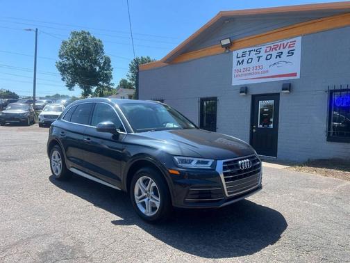 Manhattan Gray Metallic 2018 Audi Q5 2.0T Premium Plus