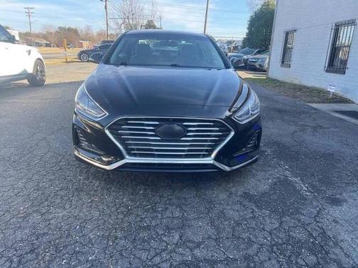 2018 Hyundai SONATA Hybrid SE