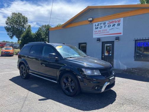 2020 Dodge Journey Crossroad