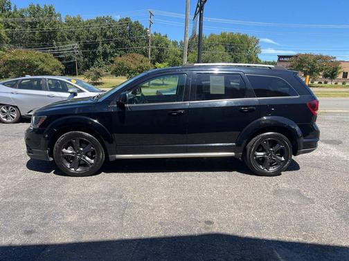 2020 Dodge Journey Crossroad