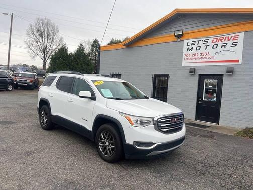 2017 GMC Acadia SLT-1