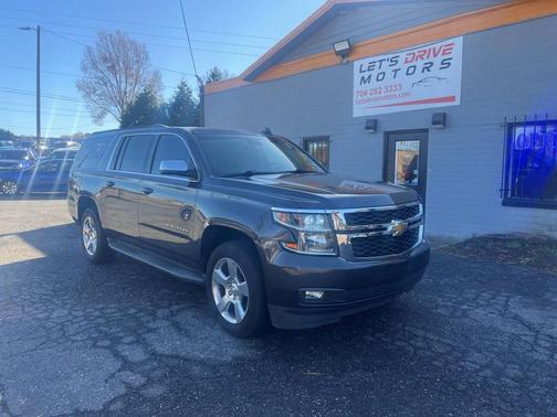 2017 Chevrolet Suburban LT