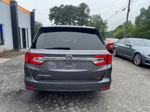 Modern Steel Metallic 2019 Honda Odyssey EX-L w/Navigation/RES