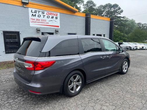 Modern Steel Metallic 2019 Honda Odyssey EX-L w/Navigation/RES