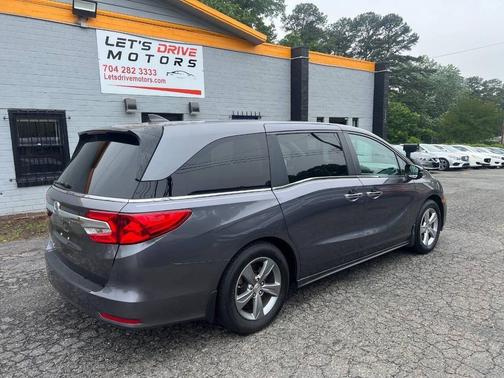 Modern Steel Metallic 2019 Honda Odyssey EX-L w/Navigation/RES