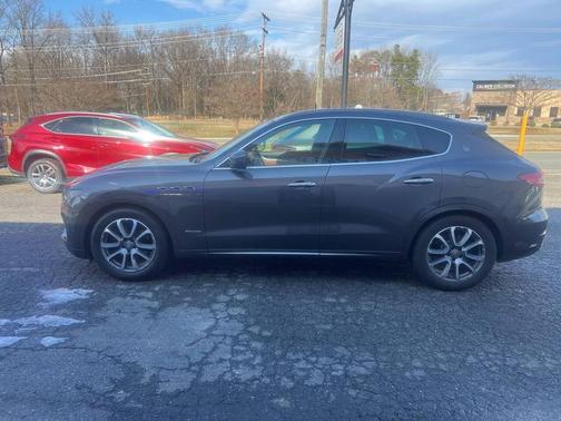 2018 Maserati Levante GranLusso