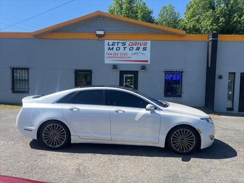 2015 Lincoln MKZ Base