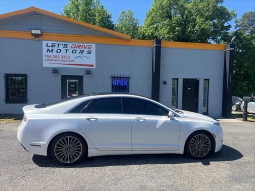 2015 Lincoln MKZ Base
