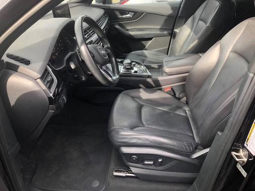 2017 Audi Q7 3.0T Premium