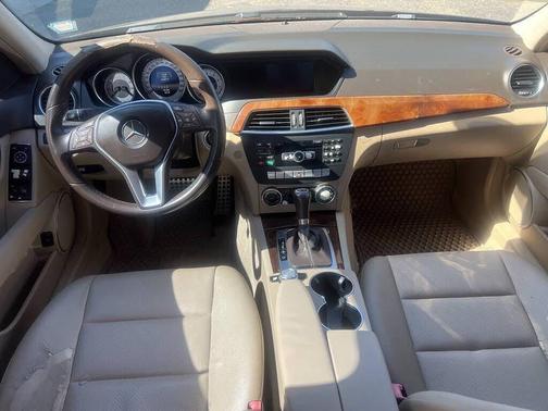 2014 Mercedes-Benz C-Class C 250 Sport