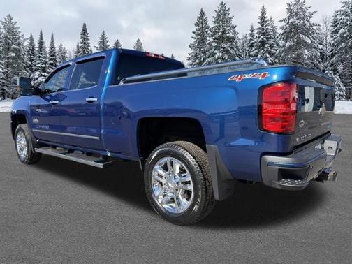 Deep Ocean Blue Metallic 2016 Chevrolet Silverado 2500 High Country
