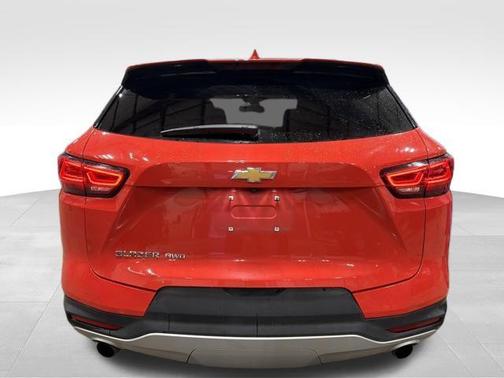 Habanero Orange 2025 Chevrolet Blazer 2LT