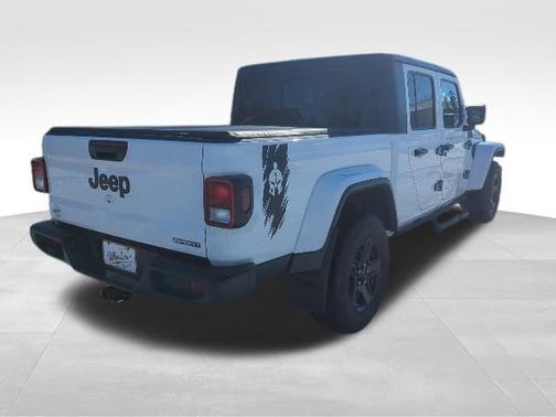 Bright White Clearcoat 2021 Jeep Gladiator Sport S