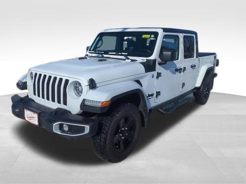 Bright White Clearcoat 2021 Jeep Gladiator Sport S