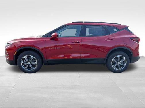 Radiant Red Tintcoat 2026 Chevrolet Blazer 2LT