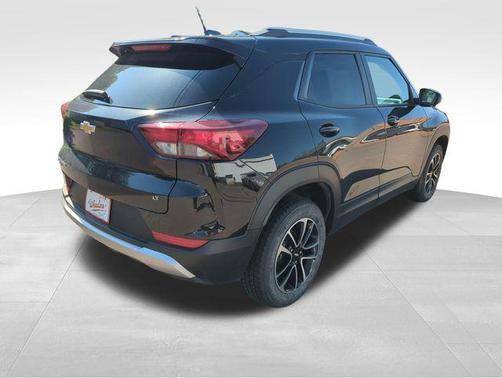 Mosaic Black Metallic 2024 Chevrolet Trailblazer LT