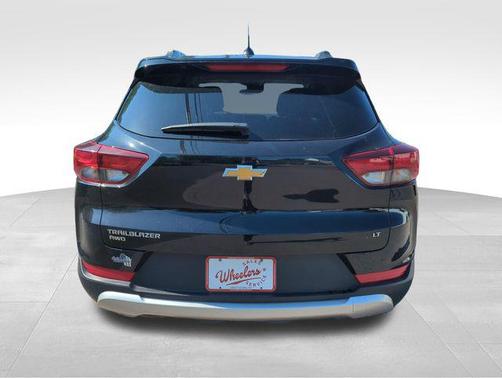 Mosaic Black Metallic 2024 Chevrolet Trailblazer LT