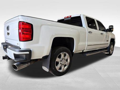Summit White 2019 Chevrolet Silverado 2500 LTZ