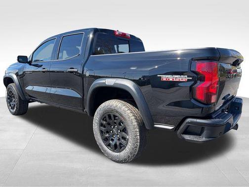 Black 2026 Chevrolet Colorado Trail Boss