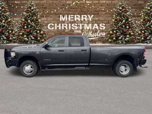 2021 RAM 3500 Tradesman Crew Cab 4x4 8' Box