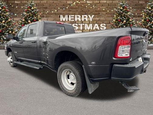 2021 RAM 3500 Tradesman Crew Cab 4x4 8' Box