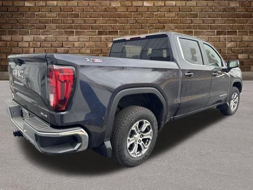 2025 GMC Sierra 1500 SLE