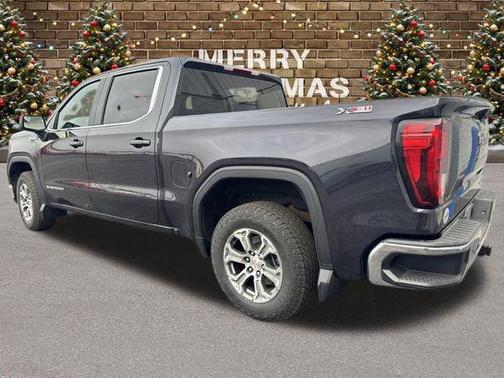2025 GMC Sierra 1500 SLE