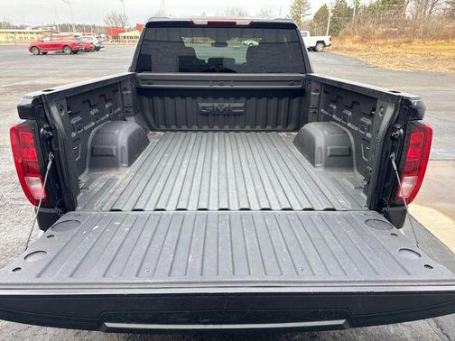 2025 GMC Sierra 1500 SLE