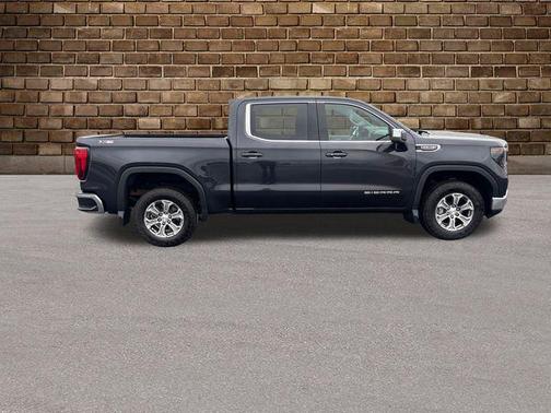 2025 GMC Sierra 1500 SLE