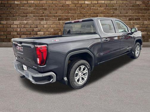 2025 GMC Sierra 1500 SLE