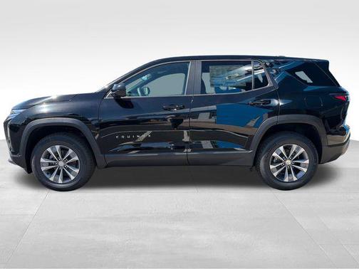 Mosaic Black Metallic 2026 Chevrolet Equinox 1LT