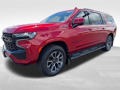 Radiant Red Tintcoat 2024 Chevrolet Suburban 4WD Z71