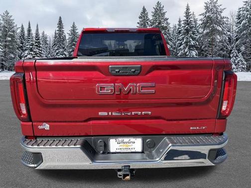 2022 GMC Sierra 1500 SLT